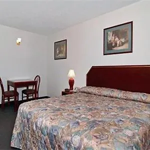 Hotel Airport Parkway